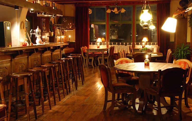 Hotel "De Steenen Man" Zurich Екстериор снимка
