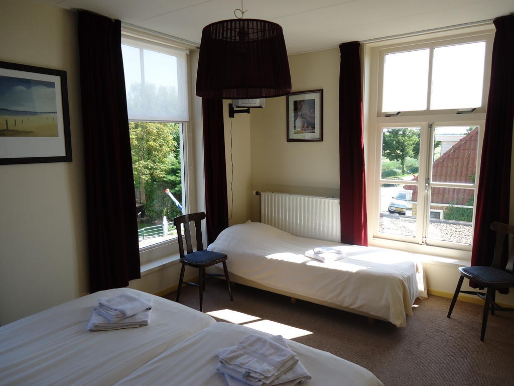 Hotel "De Steenen Man" Zurich Екстериор снимка